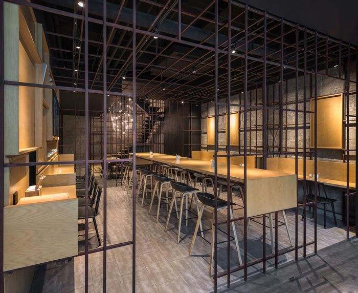 铁架与钢丝塑造200平方层次分明的餐厅前台设计方案效果图