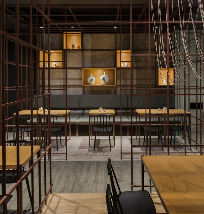 铁架与钢丝塑造200平方层次分明的餐厅就餐区域设计方案效果图