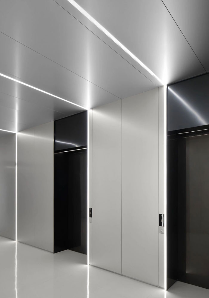 企业总部办公楼电梯间装修设计效果图