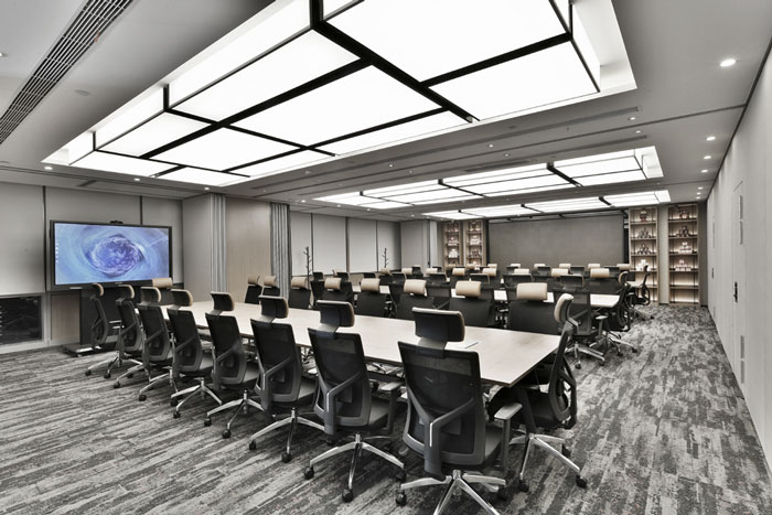 联合办公大楼大会议室装修设计效果图