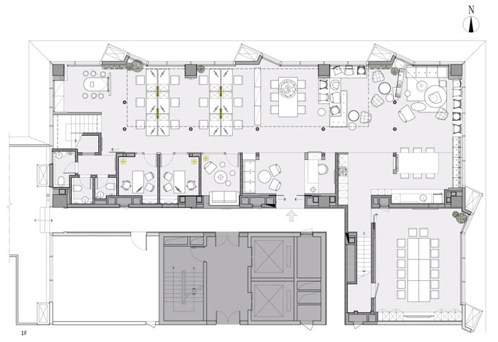 500平方办公室二层平面图