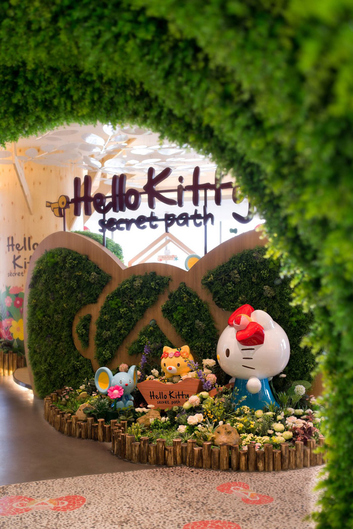 kt猫主题餐厅进门区装修设计效果图