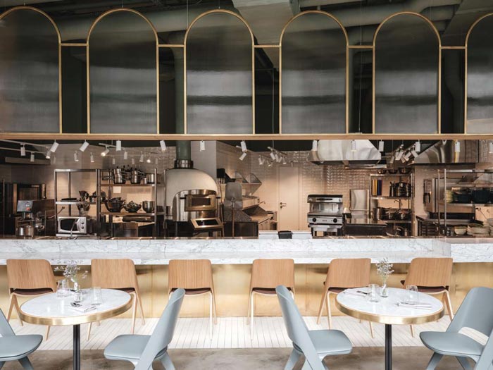 两层梦幻餐厅厨房装修设计效果图