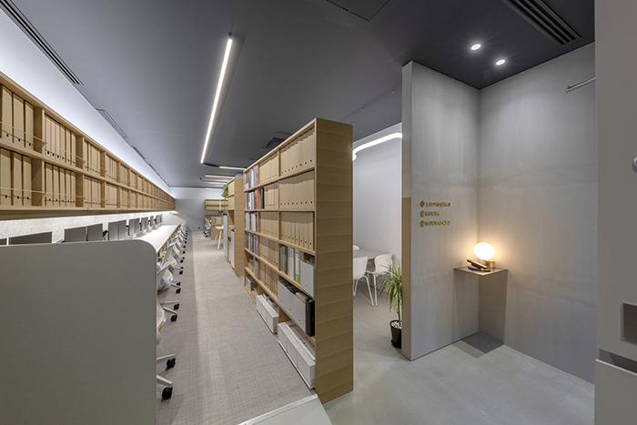 1600方现代风展厅和办公室设计