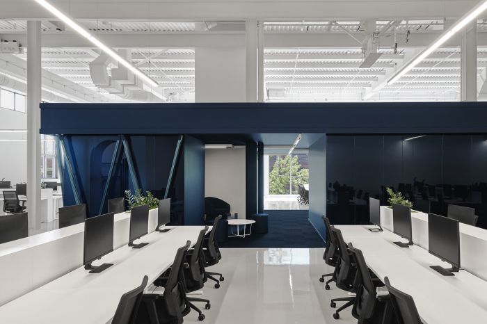 现代感公司改造办公室设计【1200平方米】 